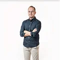 EDUARDO KOVALESKI - ARQUITETURA E INTERIORES