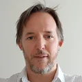 Arq. Simon Thomson 