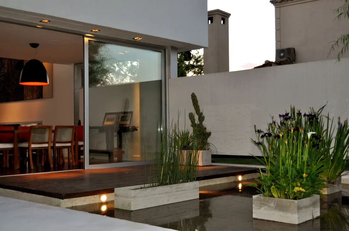 Foto con color predominante Marrón del Proyecto Haras Santa María por Marconi Silva Arquitectos