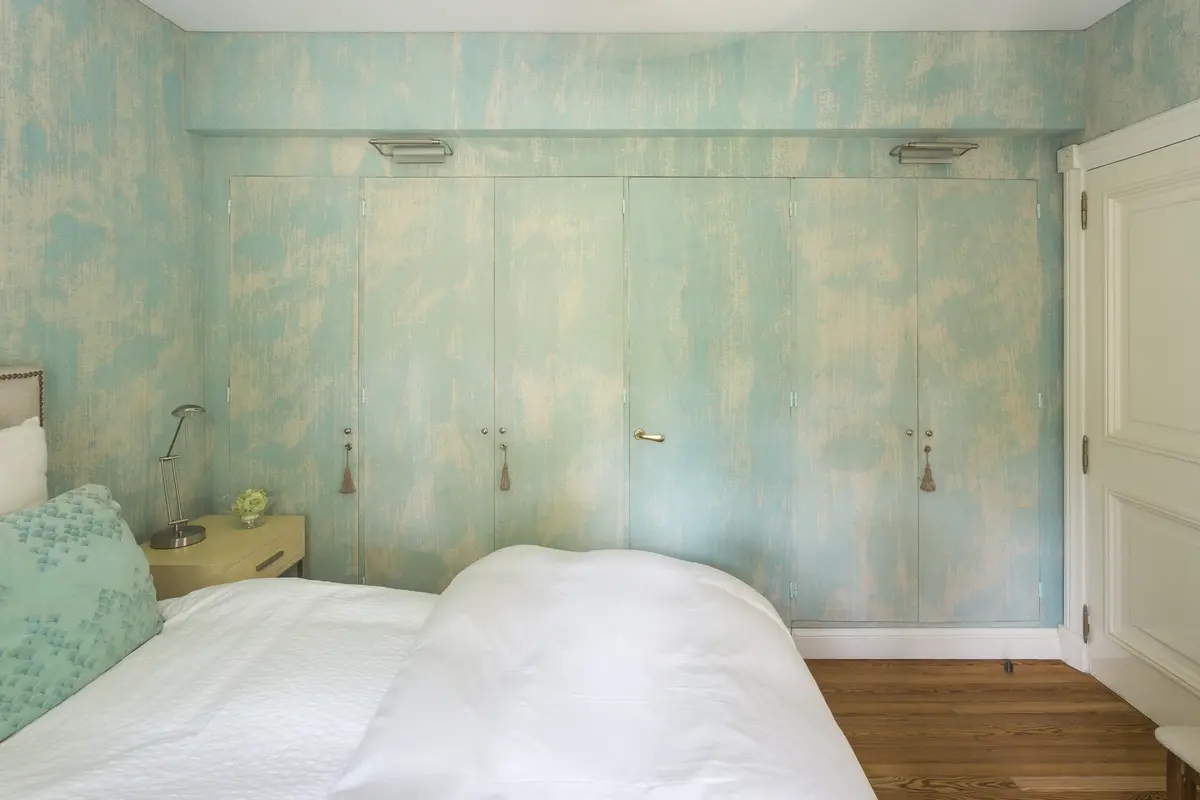 Dormitorio Juvenil Estilo Campo con color predominante Beige del Proyecto The Classic por BAS Y GARCIA 