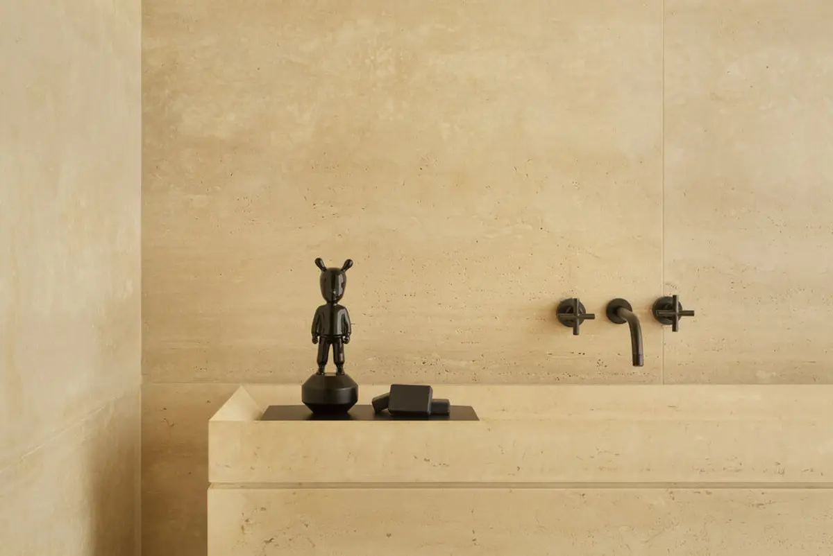Banheiro Lavabo com cor predominante Bege do Projeto PS House por Studio Ro-ca