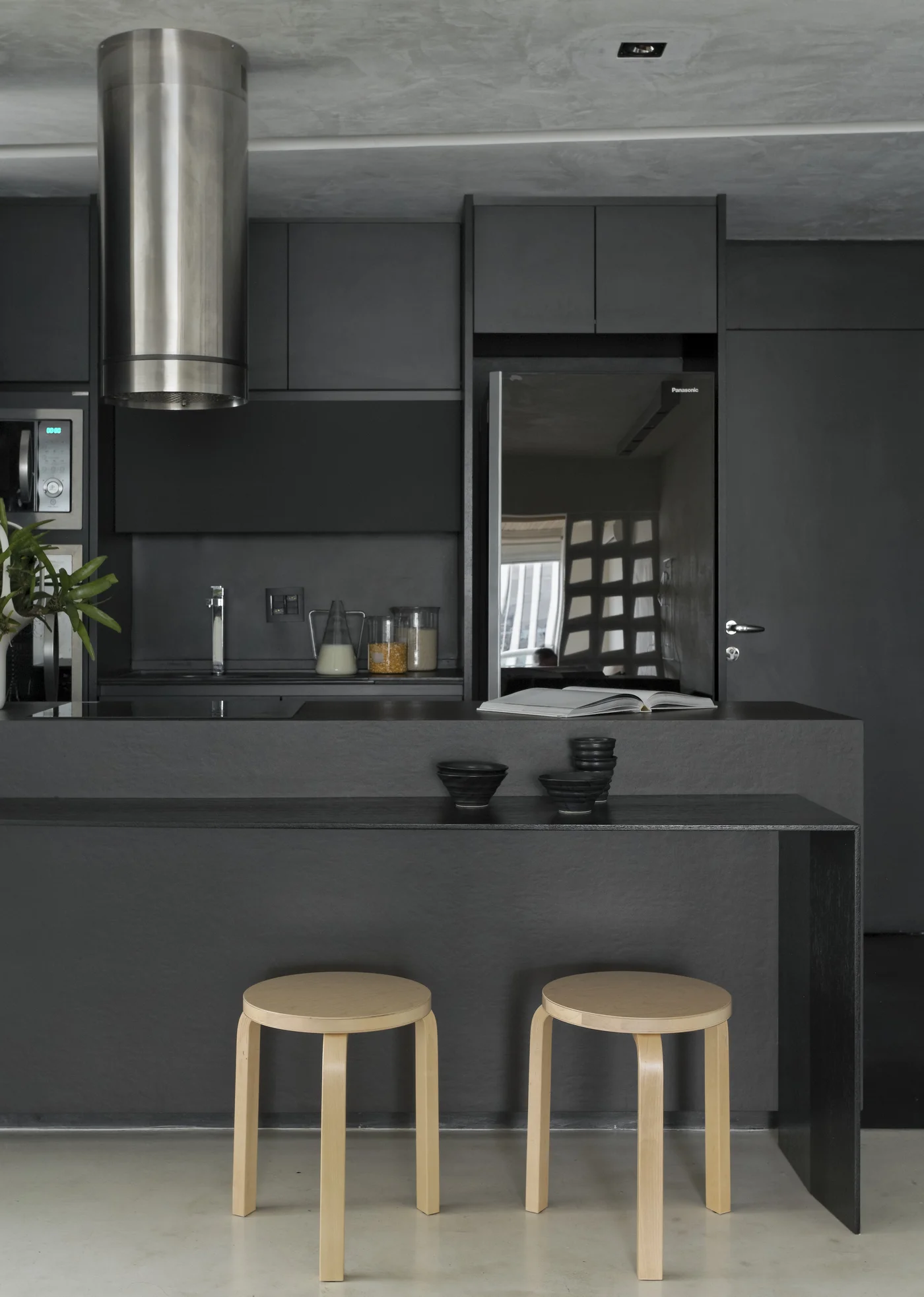 Cocinas negras, inspiración y tendencia.