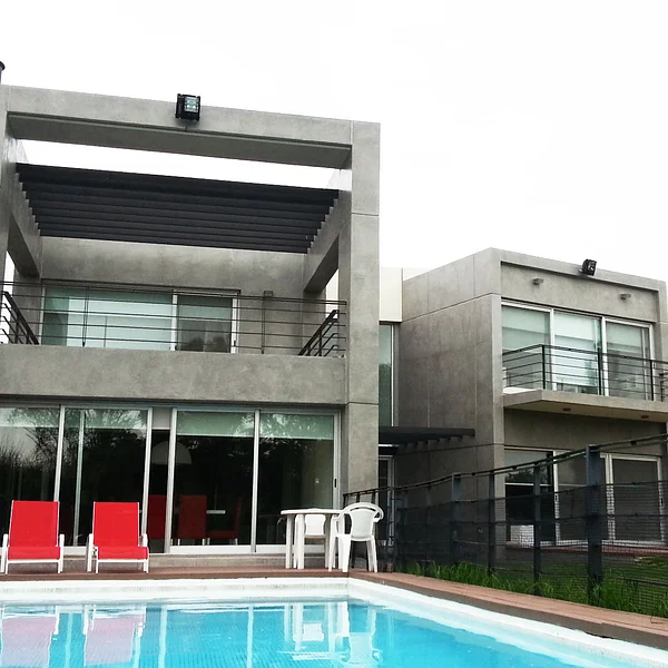 Casa Daniel (Club de Campo Estancia Abril, Buenos Aires) German Salas arquitecto