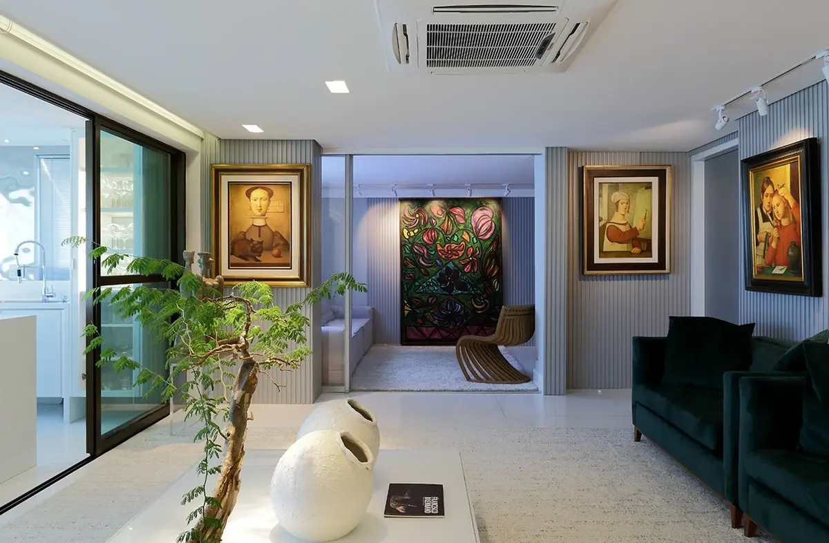 Sala Estilo Minimalista com cor predominante Cinza do Projeto Apartamento 250m em Casa Forte por André Caricio