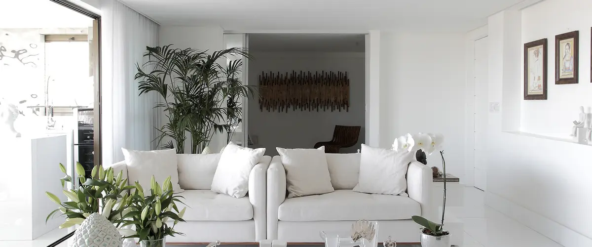 Sala Estilo Clássico com cor predominante Bege do Projeto Apartamento 250m Casa Forte por André Caricio