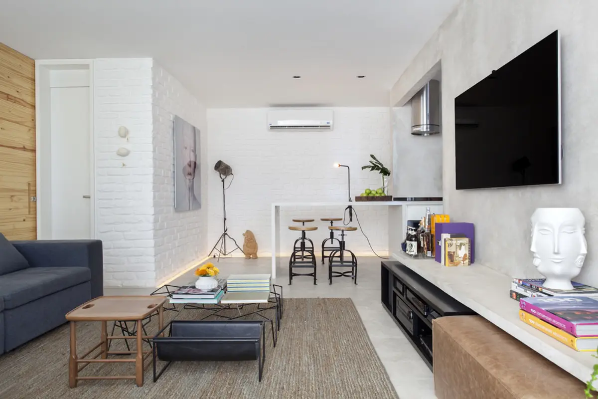 Living contemporaneo integrado con cocina y comedor minimalista — proyecto RF House, por Studio Ro-ca