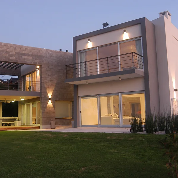 Casa Matute - Club de Campo Estancia Abril (Buenos Aires) Germán Salas arquitectos